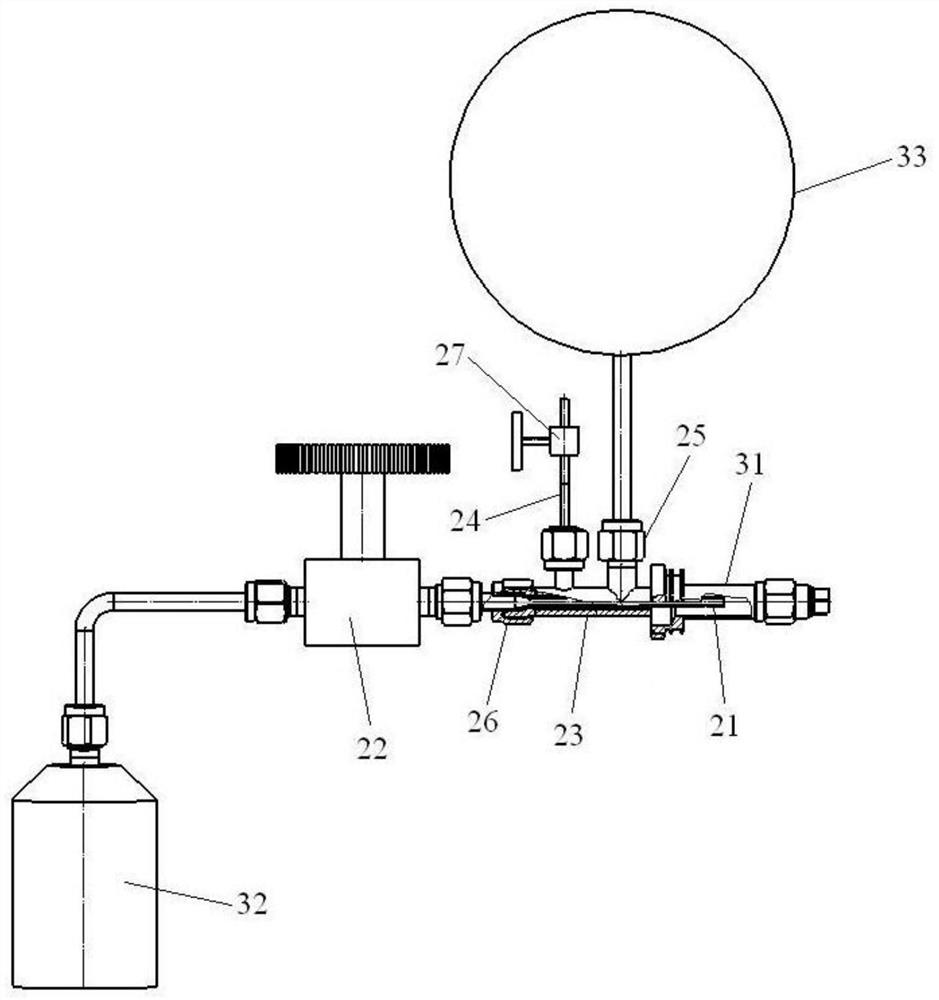 Welding protection device for semi-closed to-be-welded piece