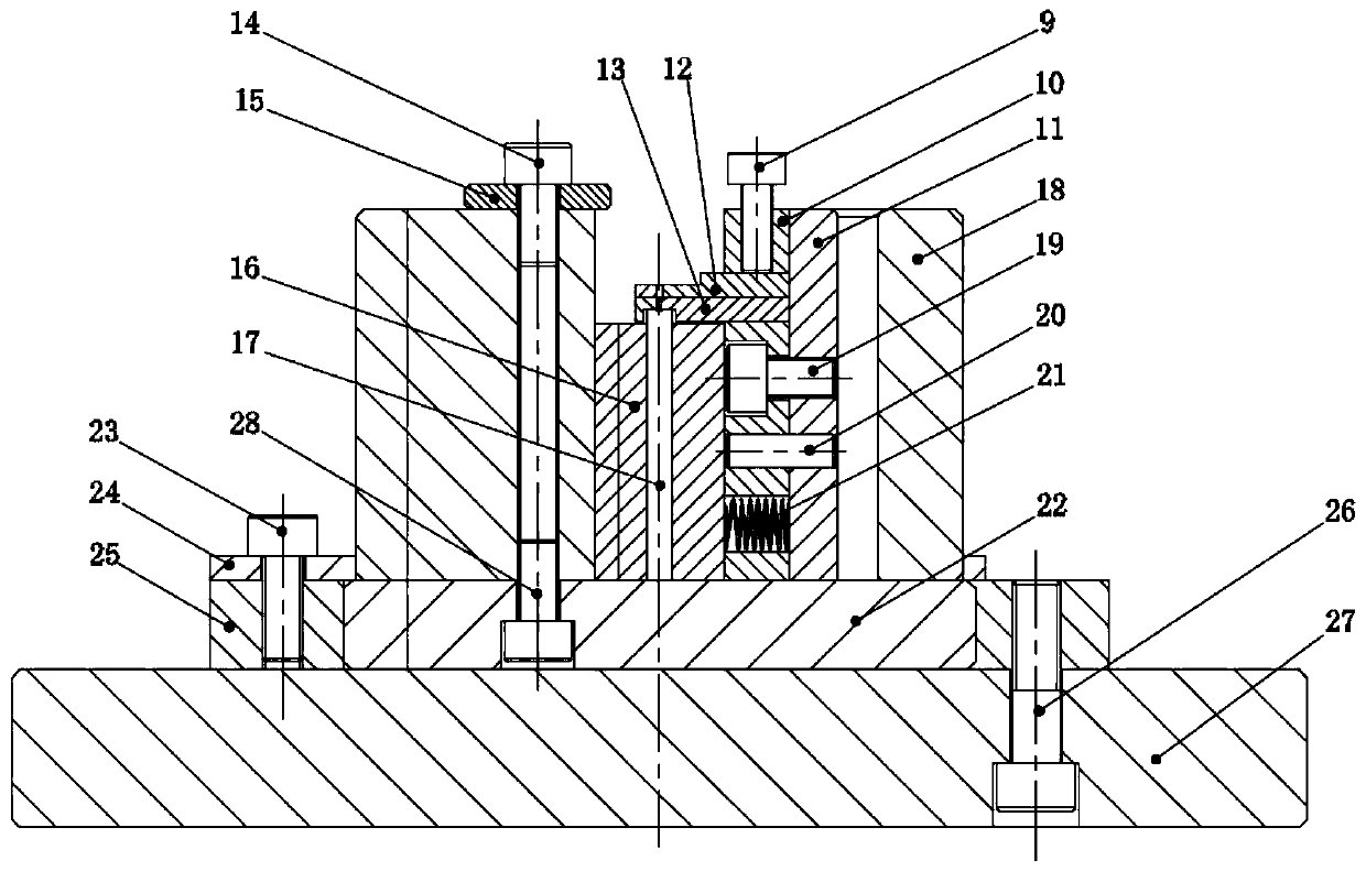 Movable plug compression molding die