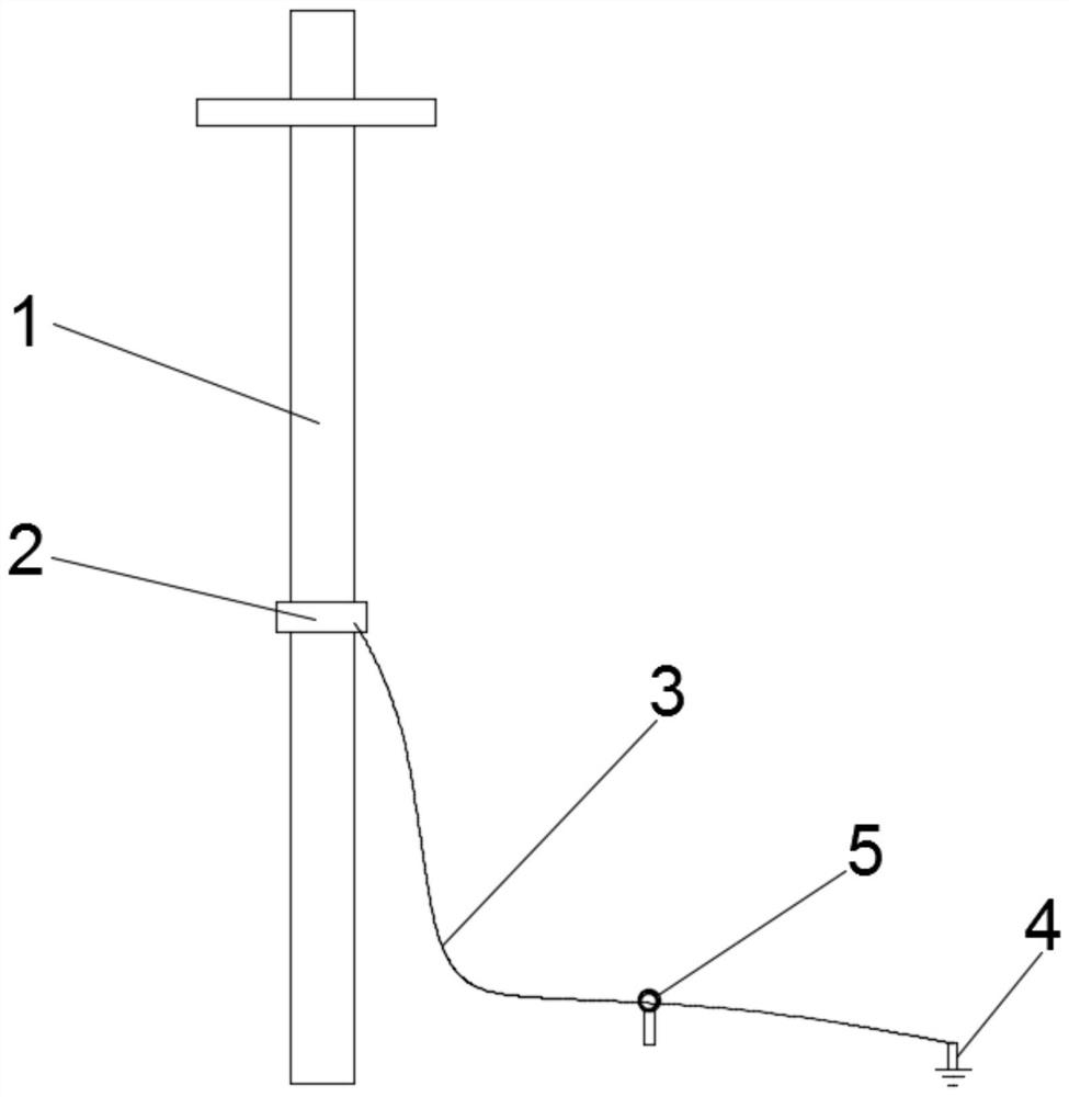 Pole-climbing-free electric leakage detection shunting device