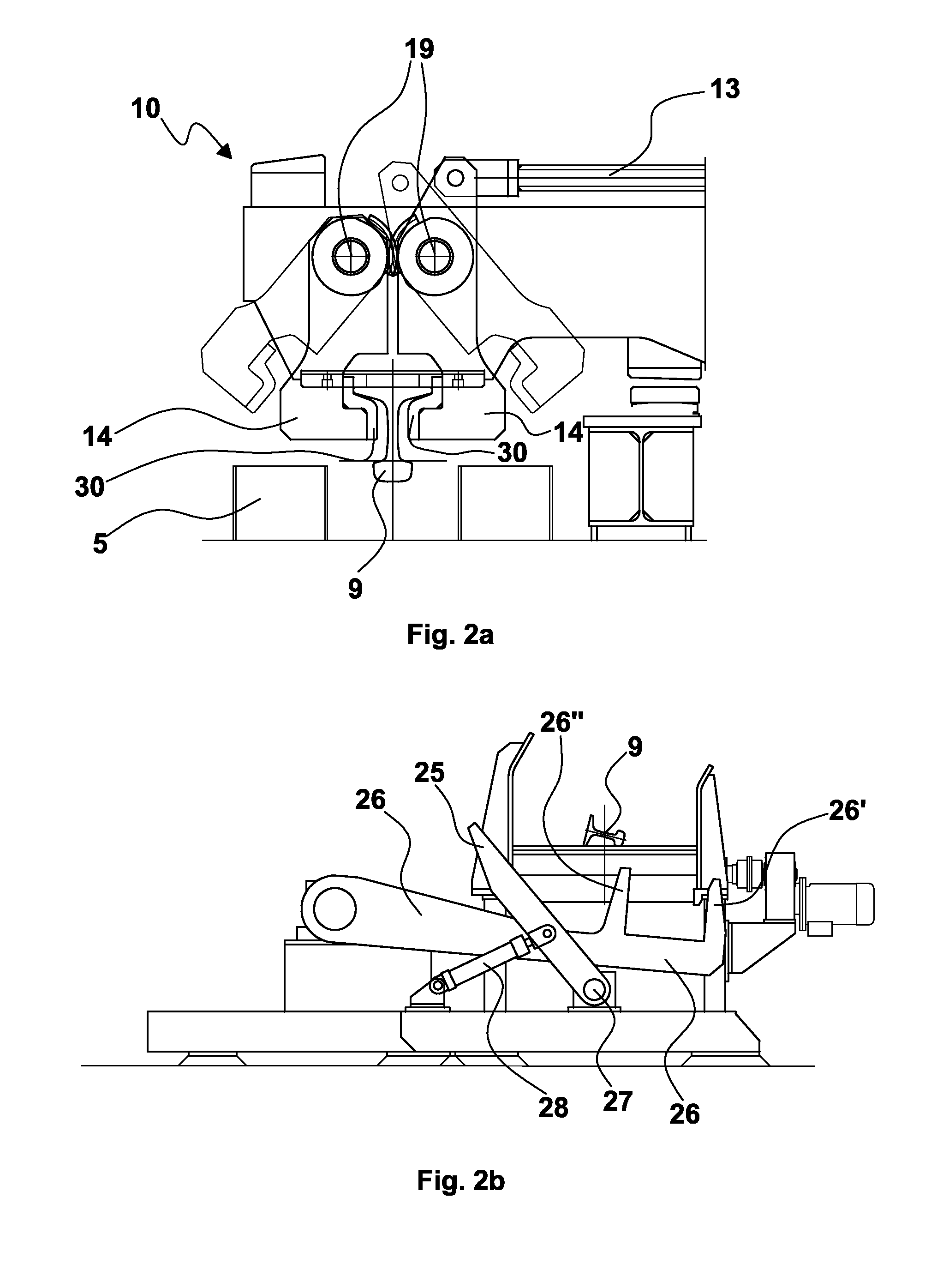 Handling machine for rails and handling process associated thereto