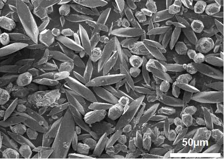 A kind of preparation method of rhombohedral and short rhombohedral anhydrous magnesium carbonate mixture