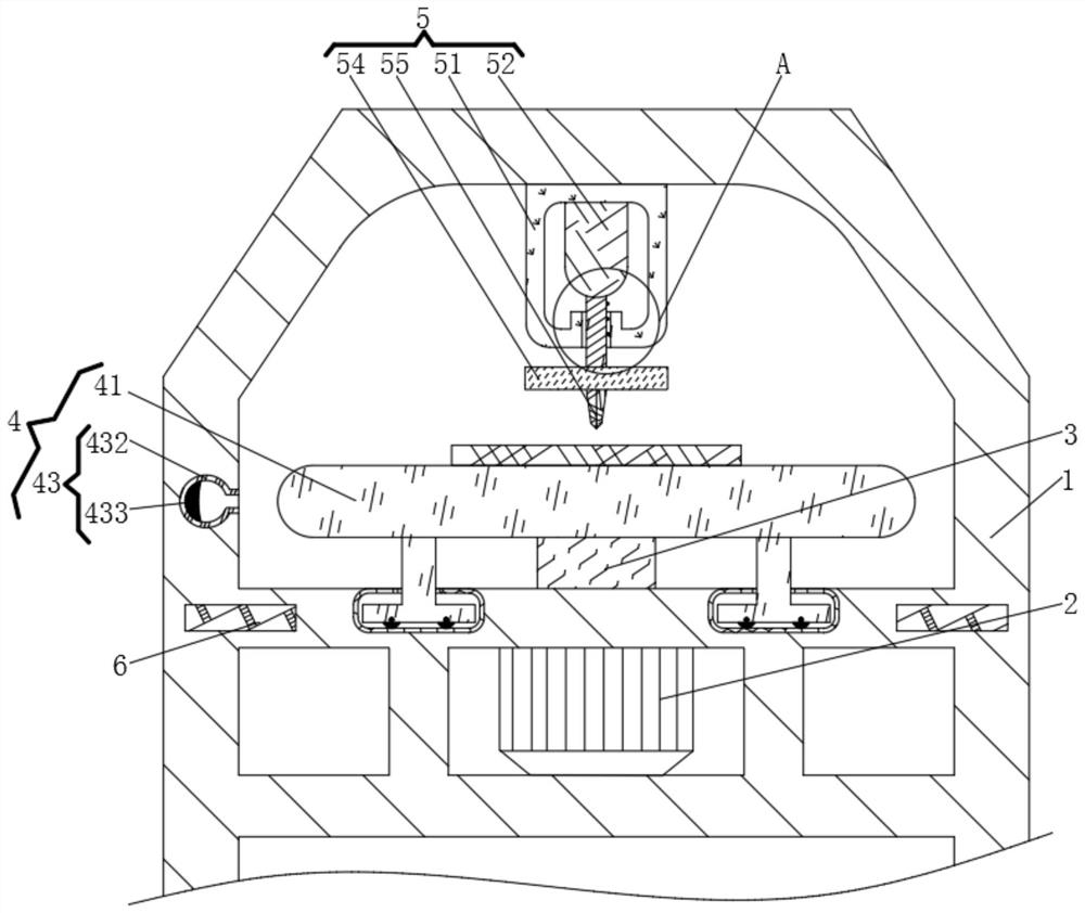 Non-uniform punching device capable of fixing round hard alloy material