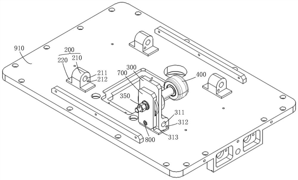 Hoisting track robot and bearing device thereof