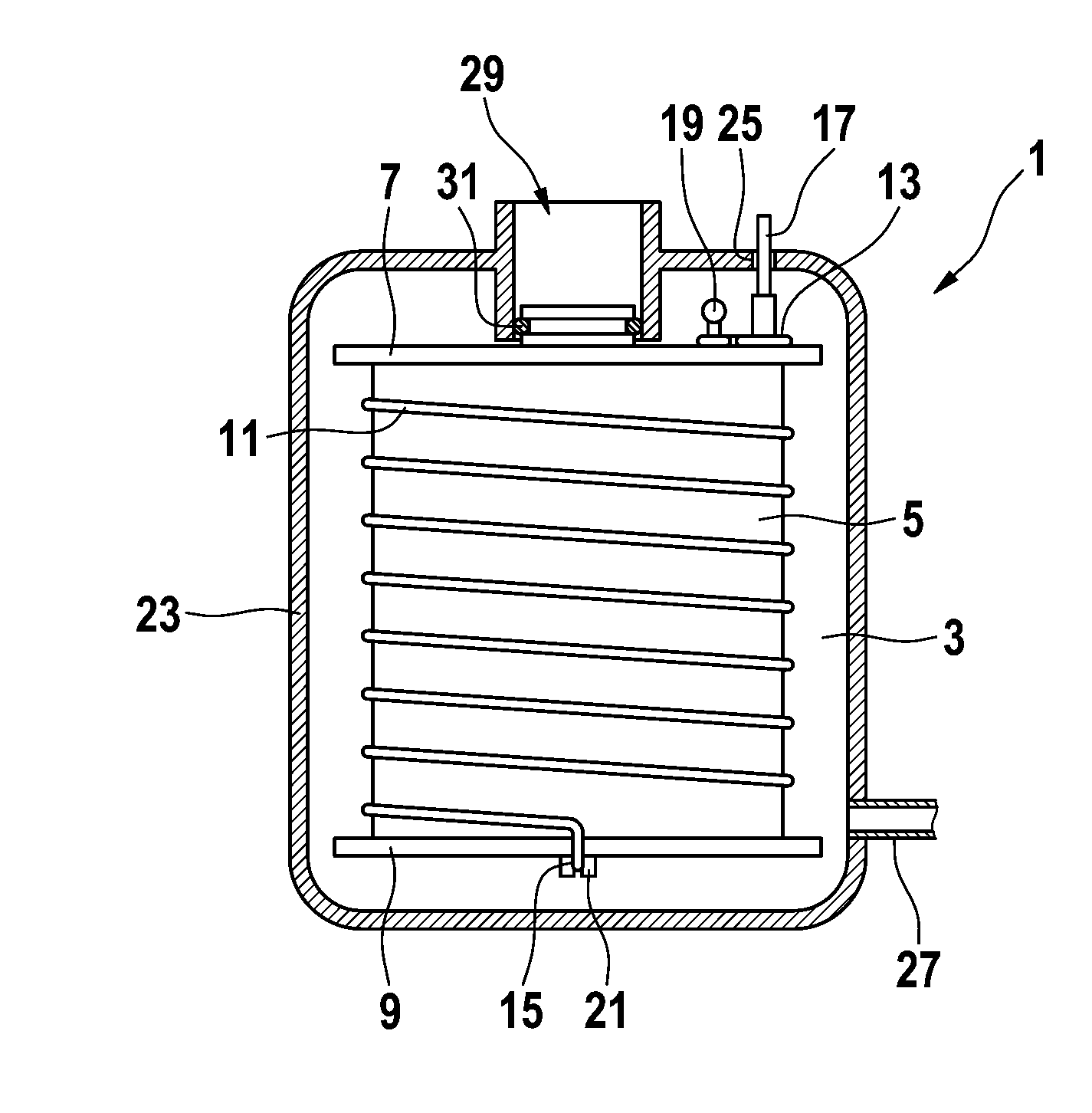 Grounding of a filter by means of an electrically conductive conductor trace on the filter element