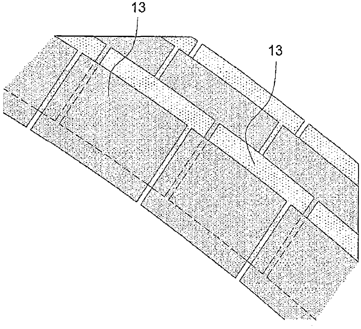 Deformable reflecting membrane for reconfigurable reflector and antenna having the same