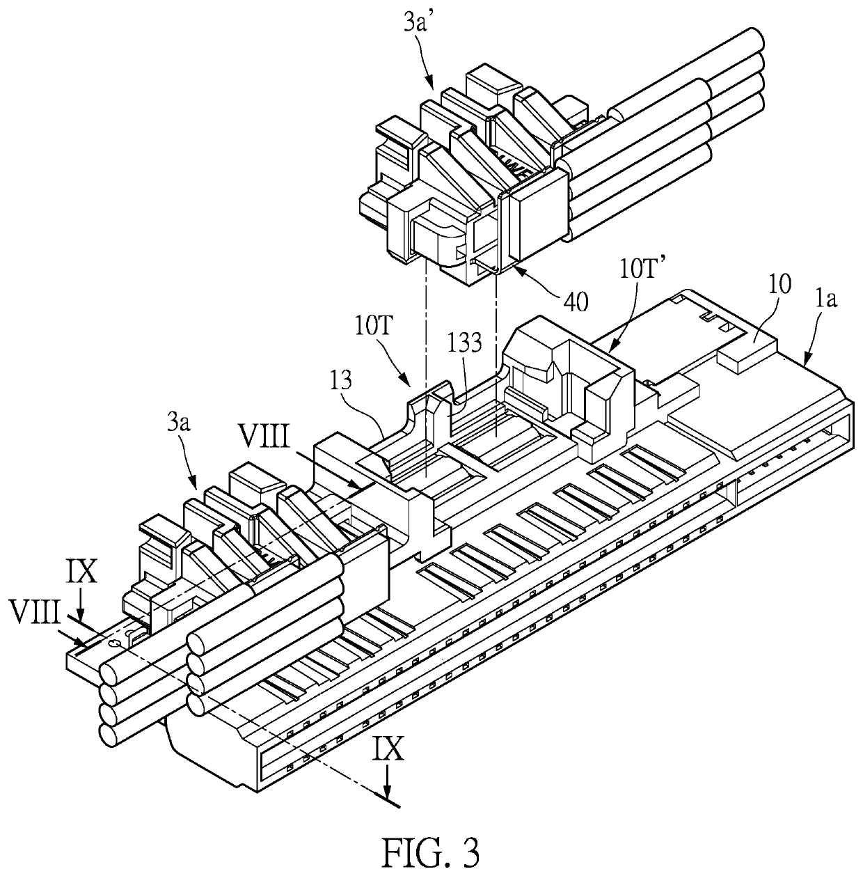 Connector having shunt structure and shunt device thereof