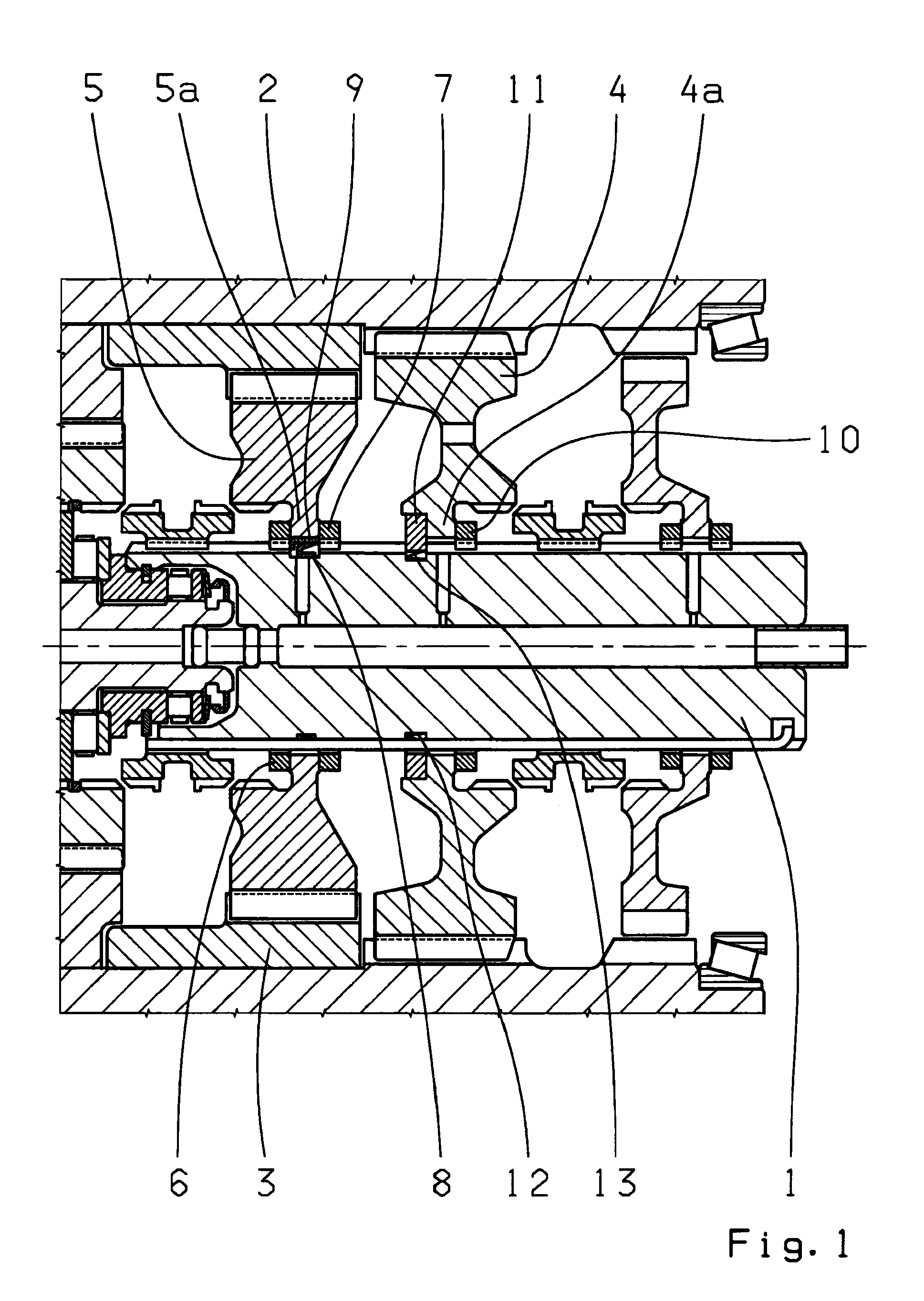 Arrangement of a gear on an output shaft of a transmission