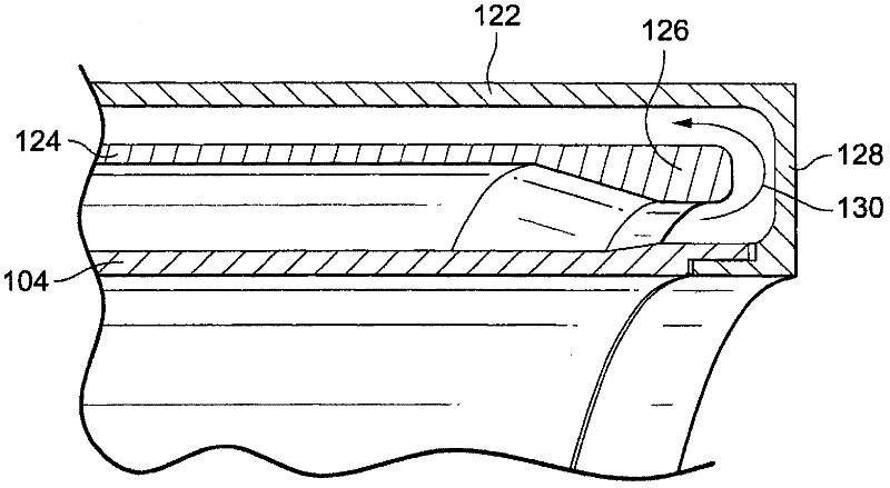 Fuel nozzle with central body cooling system