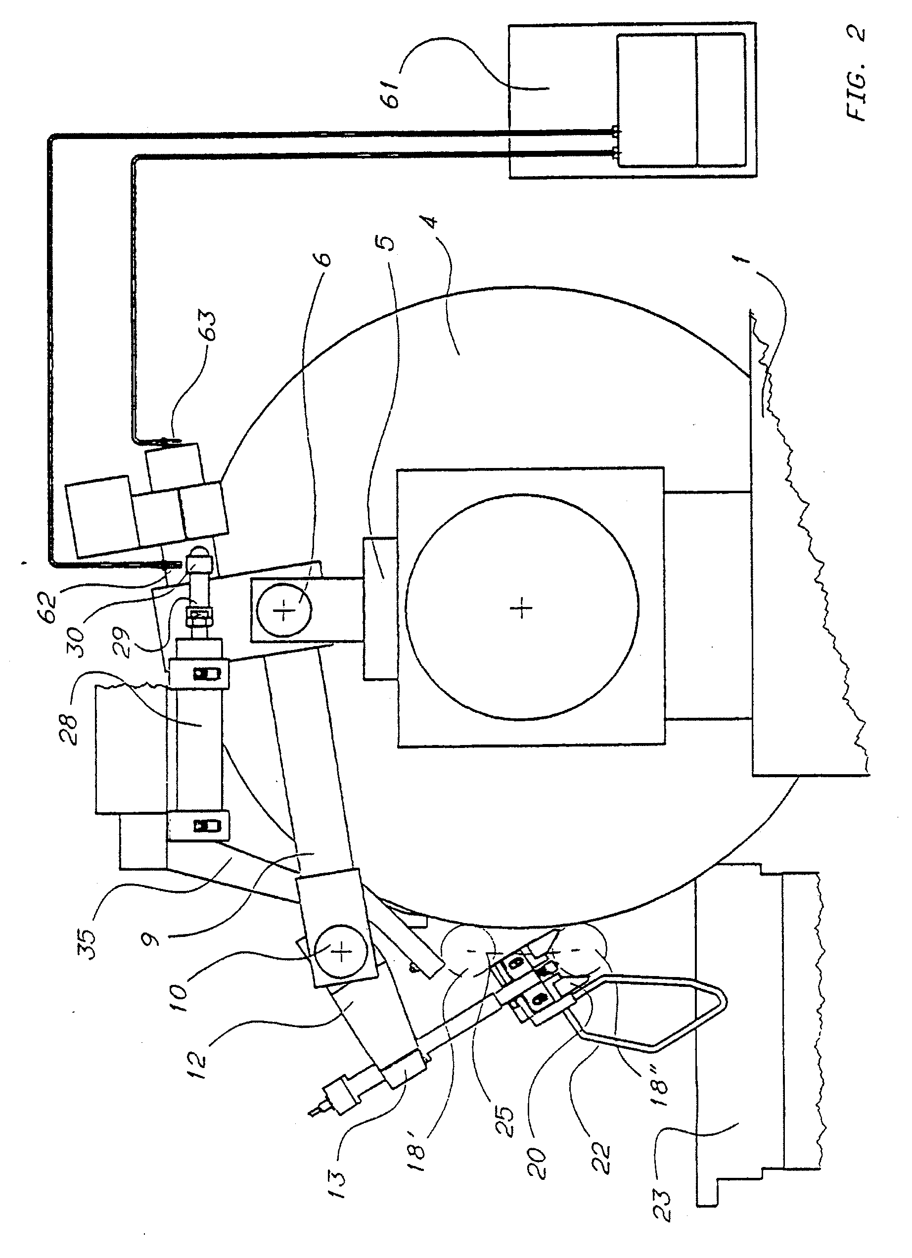 Apparatus for checking diametral dimensions of a rotating cylindrical part during a grinding thereof