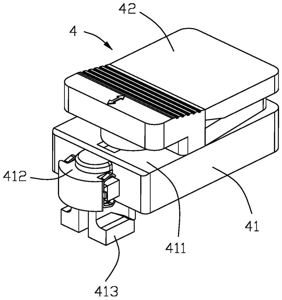 Card edge connector combination and card locking mechanism thereof