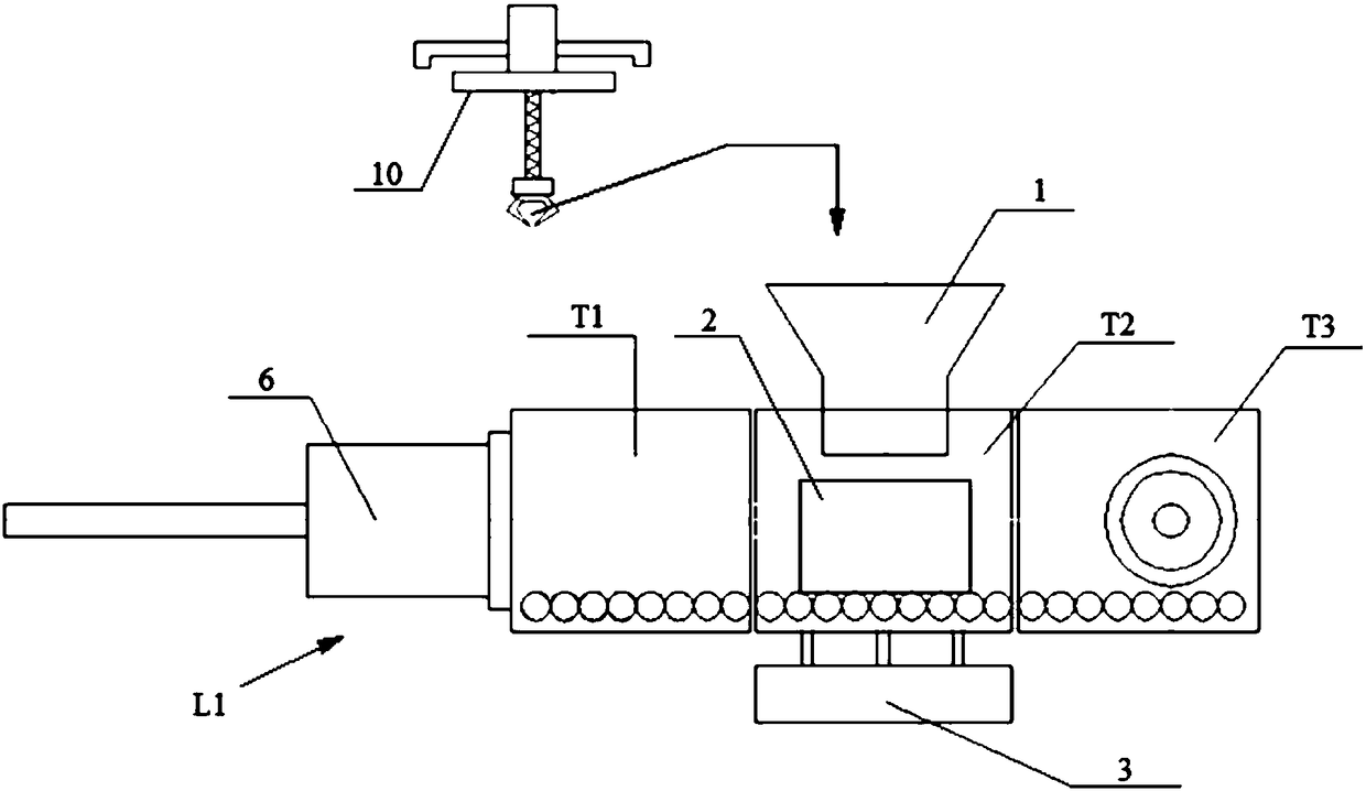 An online moisture detection device and method for a bulk material