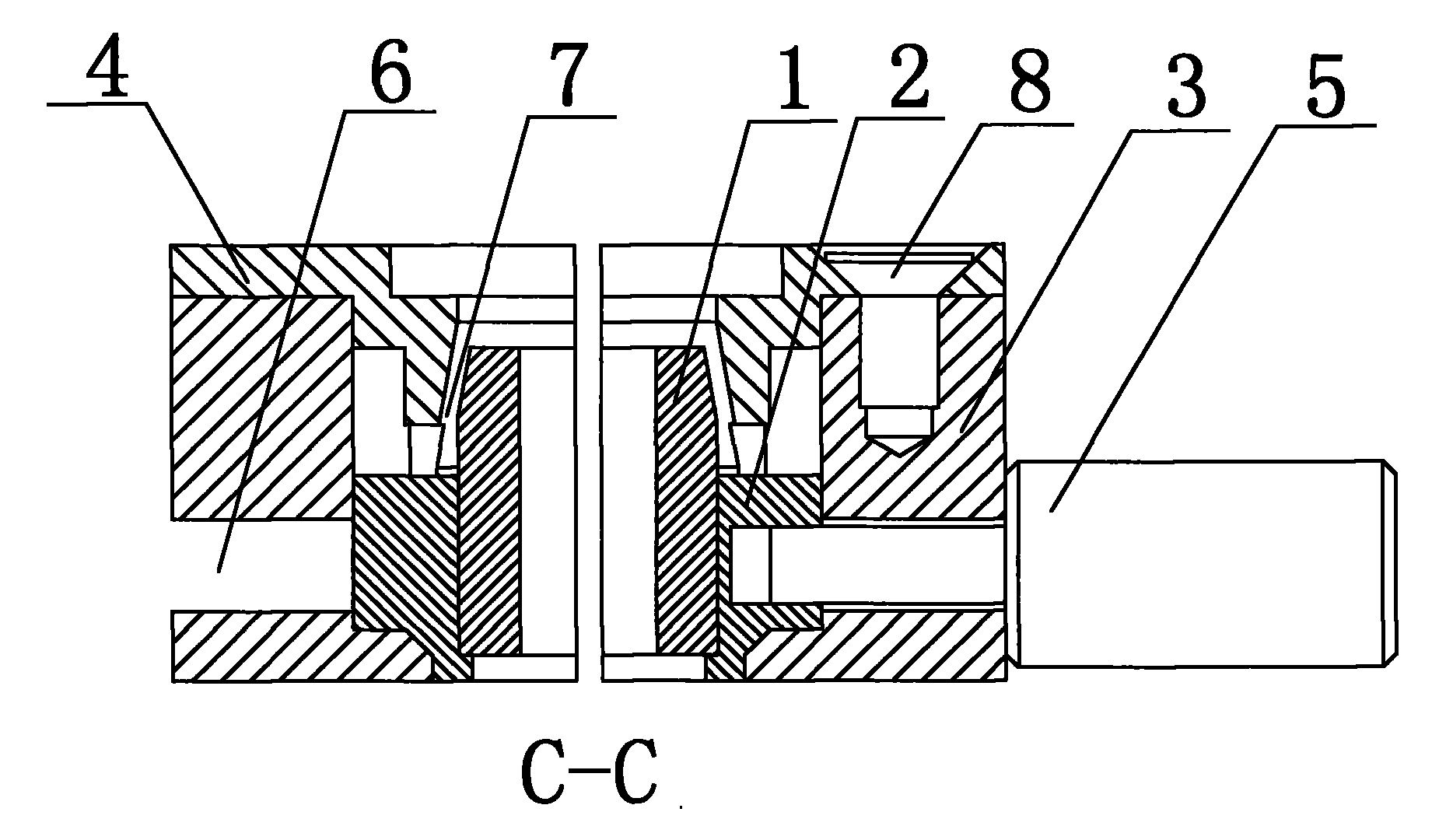 Nozzle device of linear cutting machine
