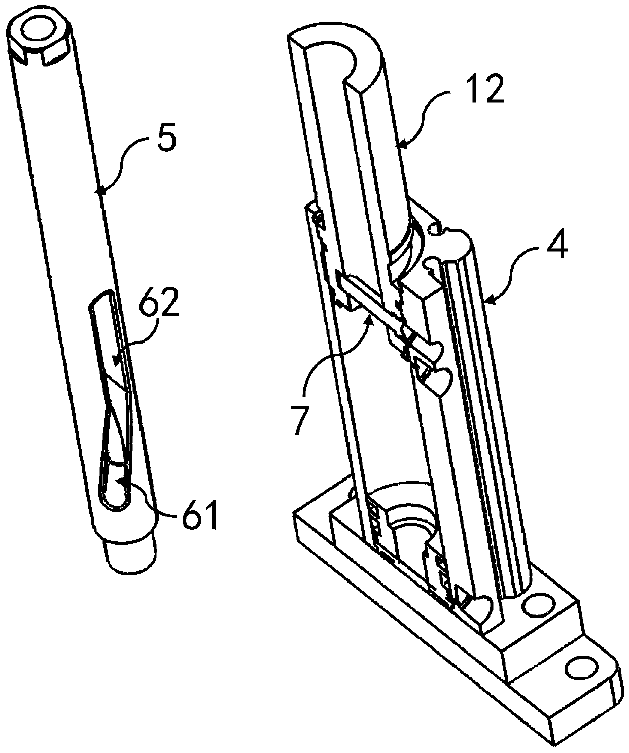 Yarn throwing device for winding machine