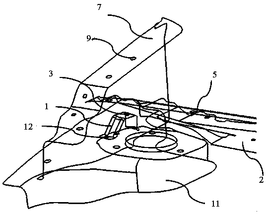 An anti-cracking vehicle water tank structure and its installation method