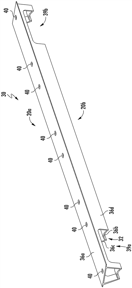 Conveyance element for a conveyor