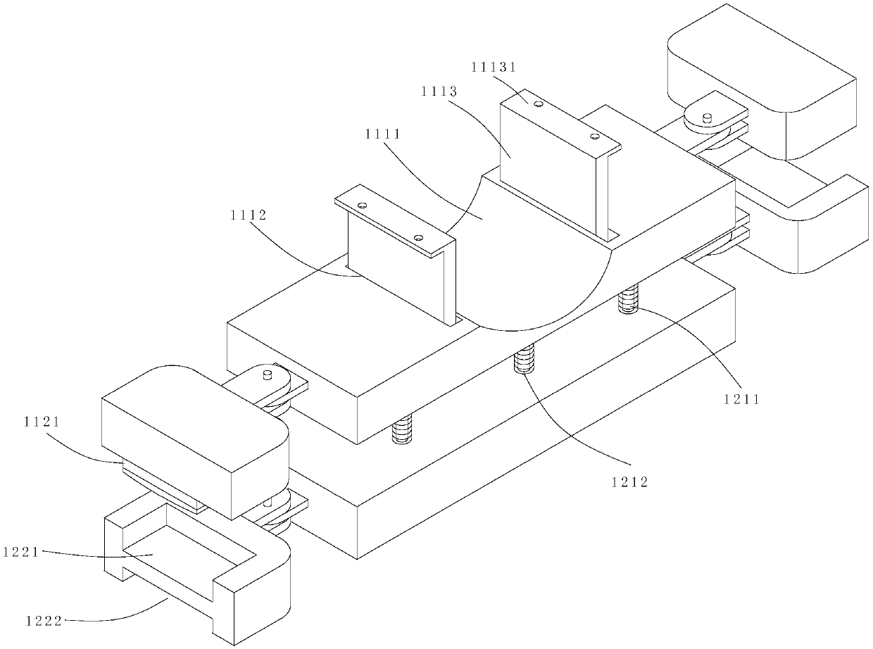 Arm tray device of CT-guided interventional diagnosis and treatment