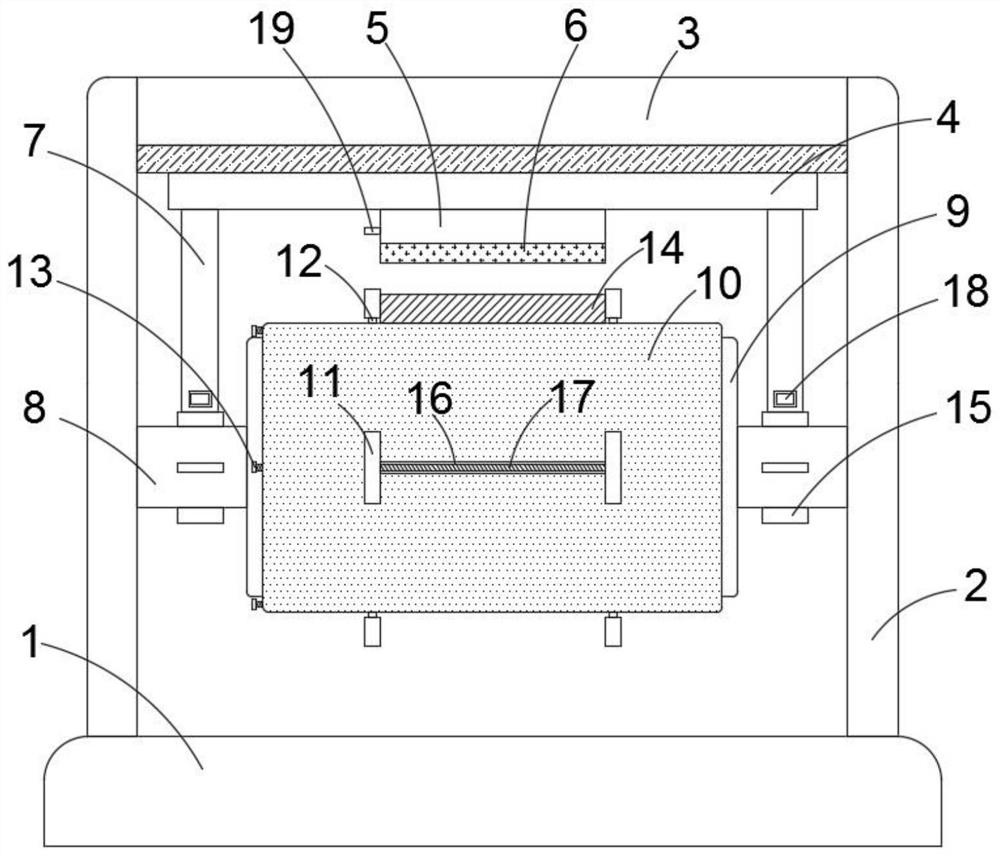 Automatic feeding stamping equipment with replaceable die