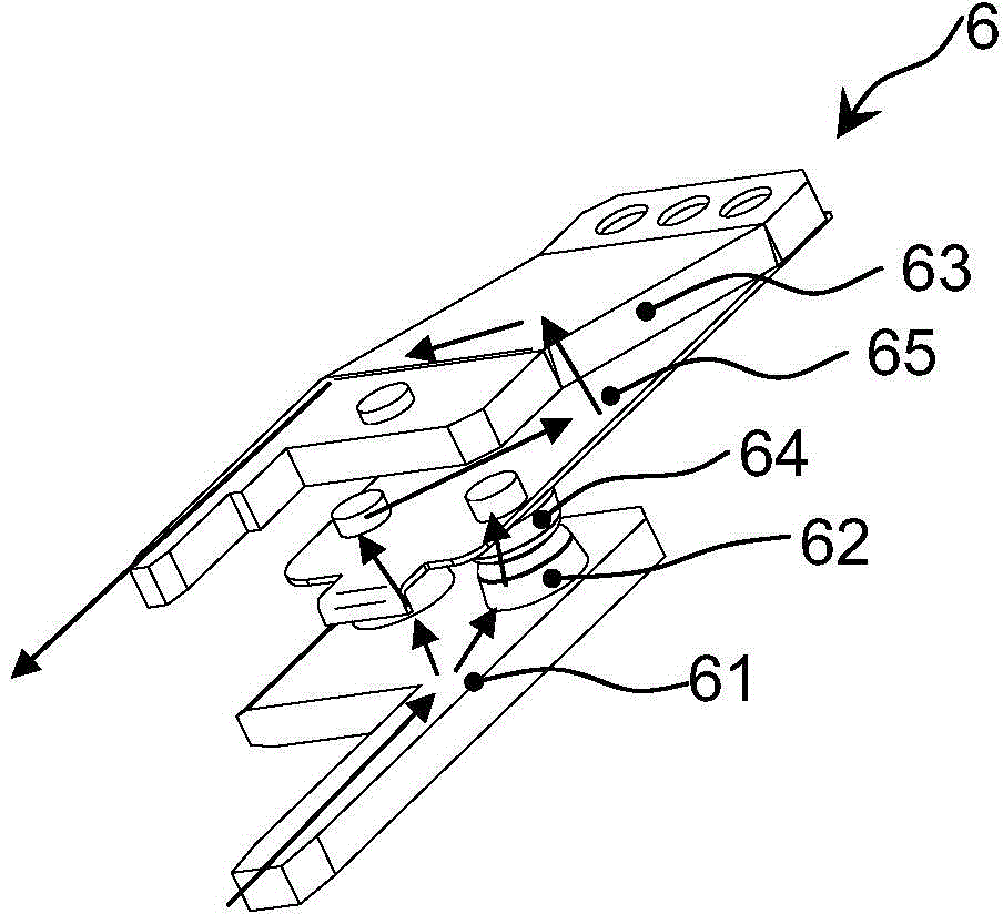 Relay and arc protection structure thereof