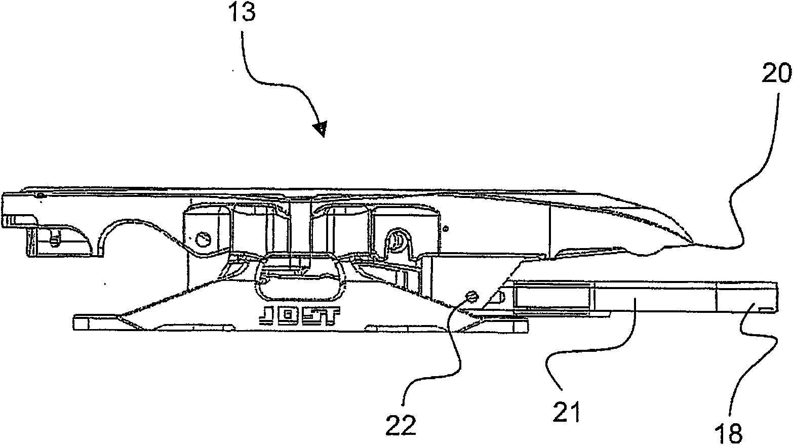 Connector bracket for a trailer vehicle of a tractor trailer