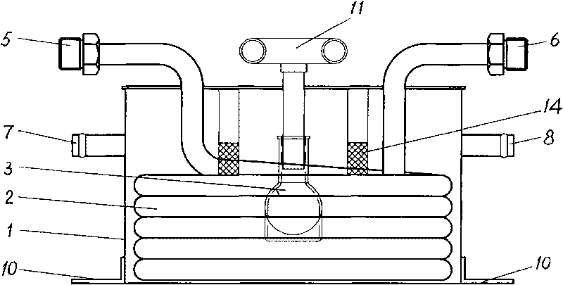 Automotive air conditioning condensated water heat recovery unit