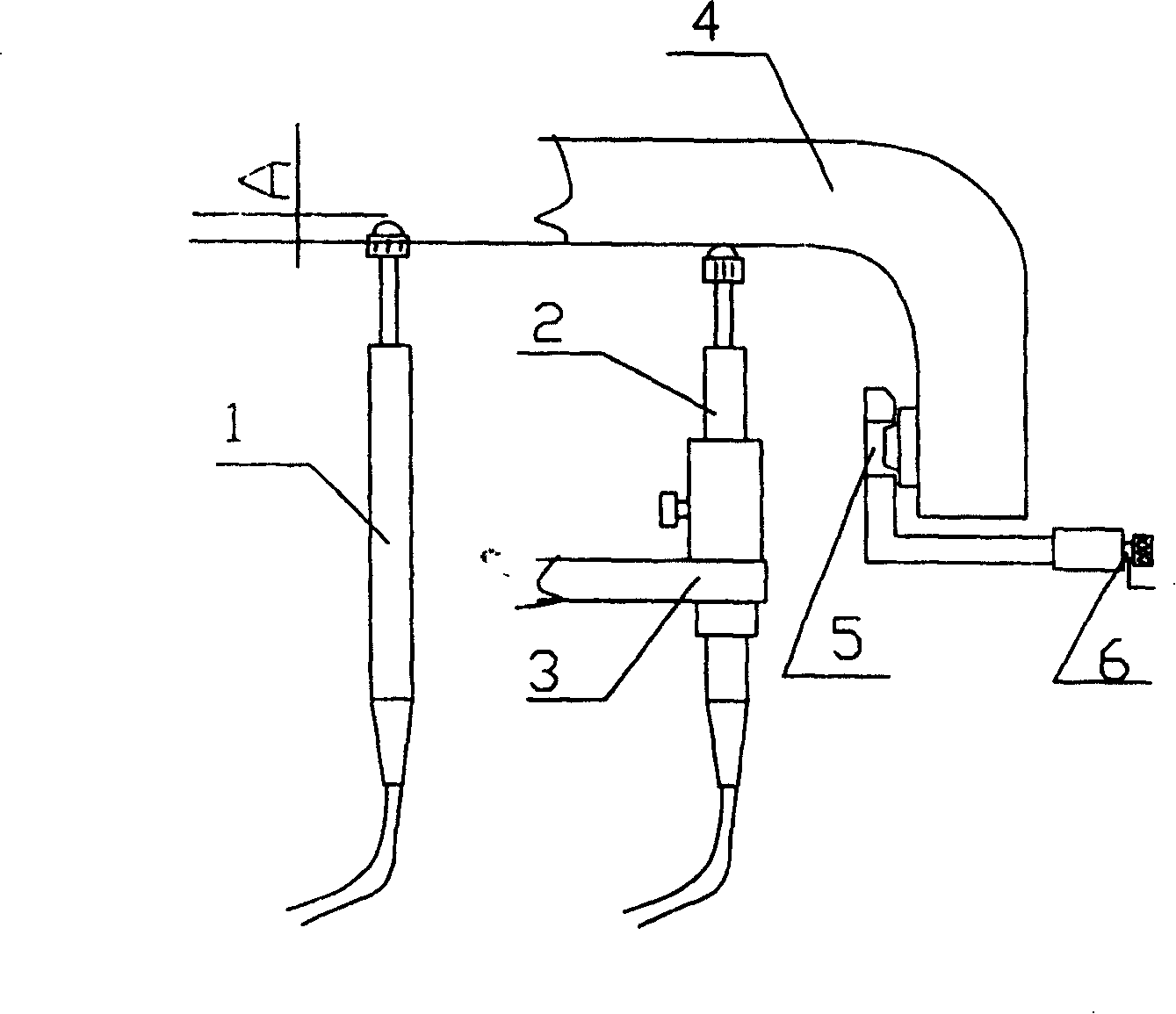 Gauge shape-changing apparatus and method for changing shape quickly by utilizing shared standard screen and shared inner panel