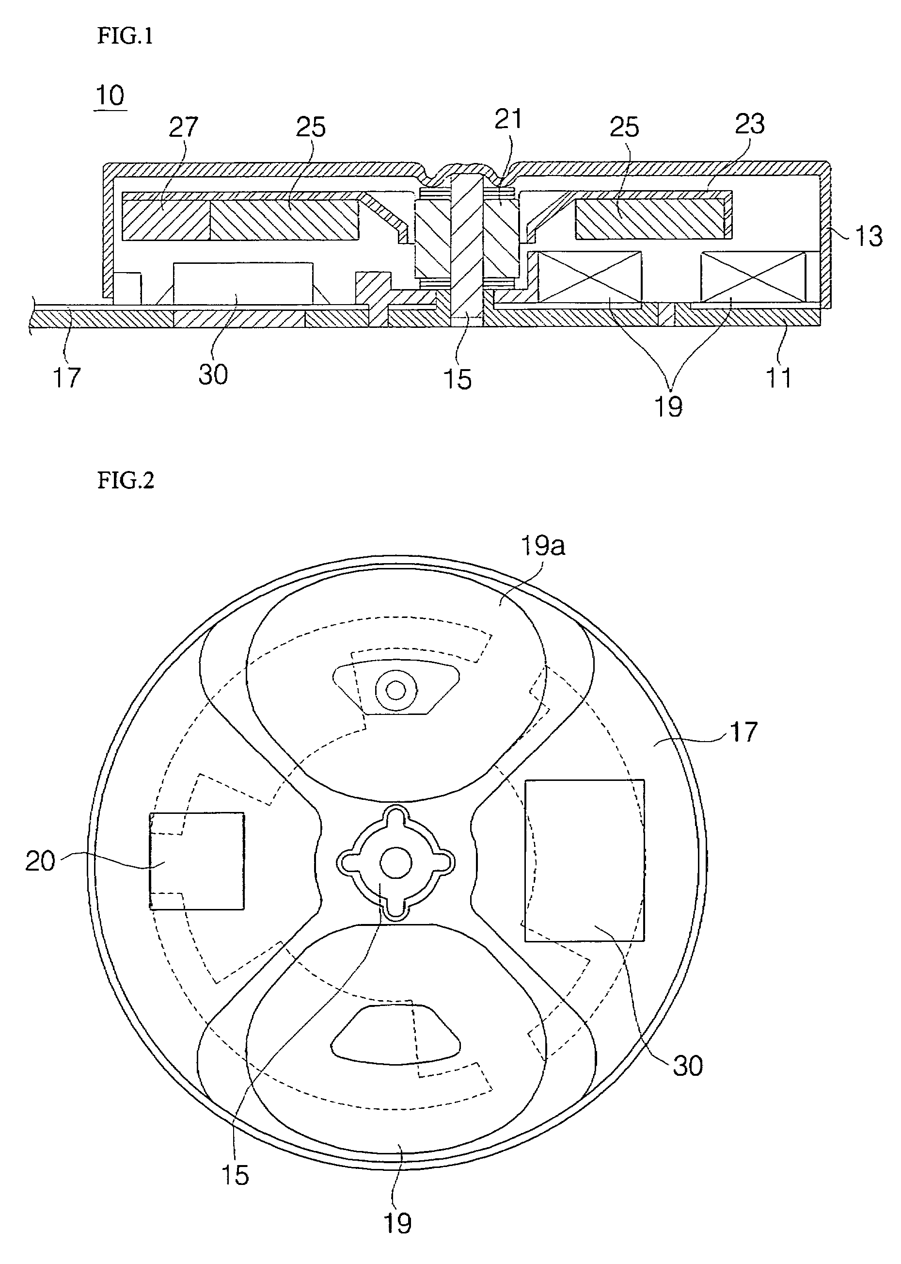 Flat type vibrating motor