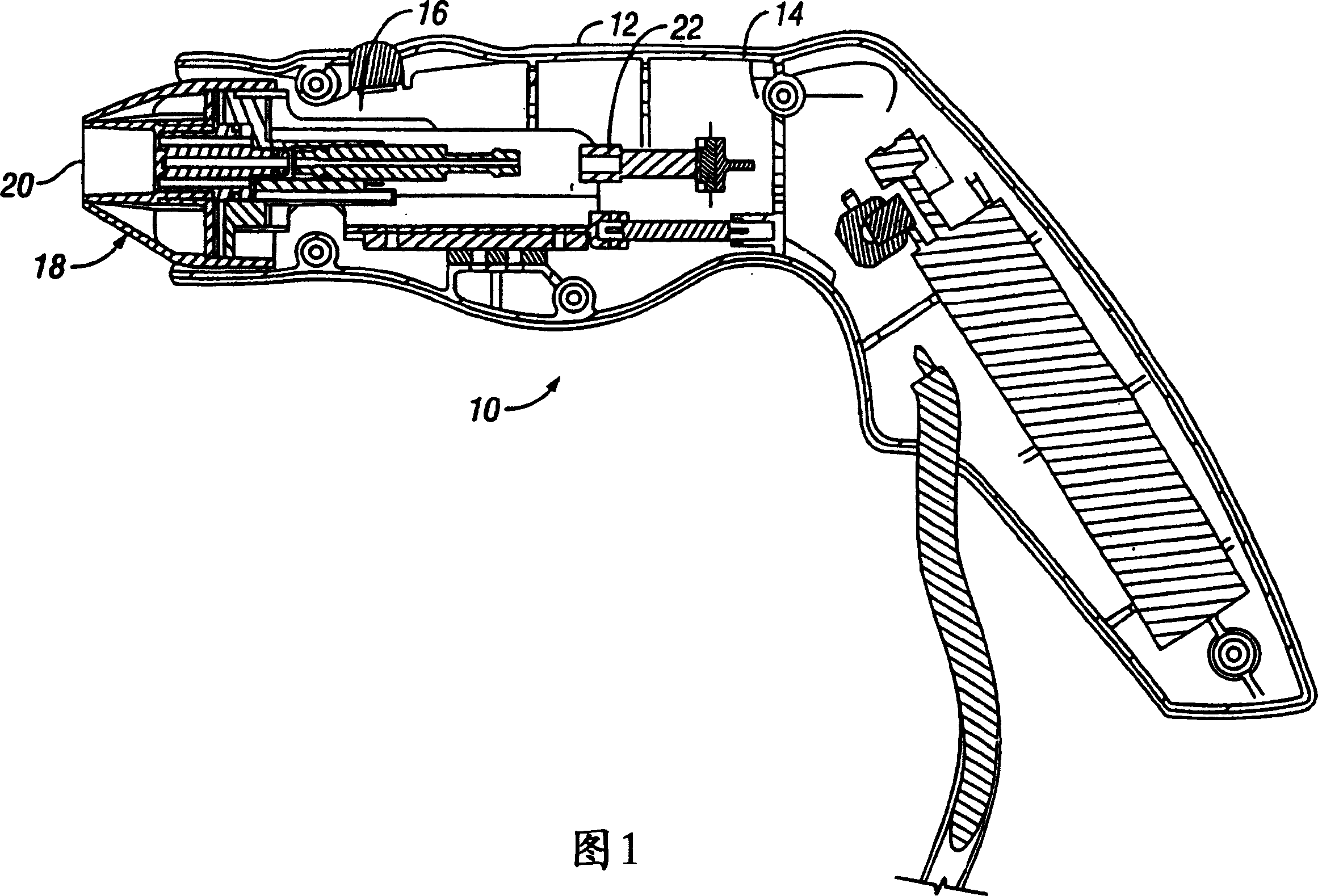 Handpiece for RF treatment of tissue