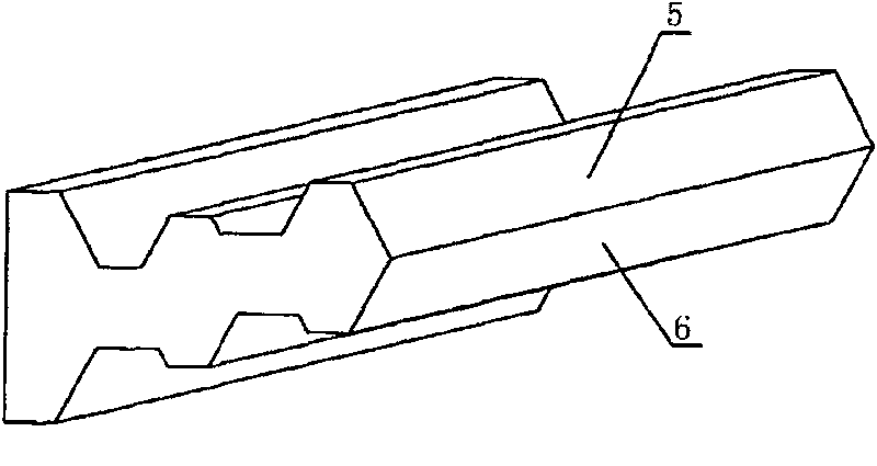 Deformed blocks and wall body structure formed with the same