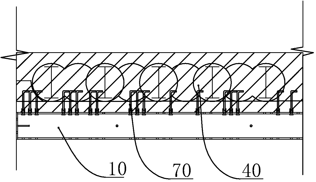 Prestressed supporting structure for long rectangular foundation pit