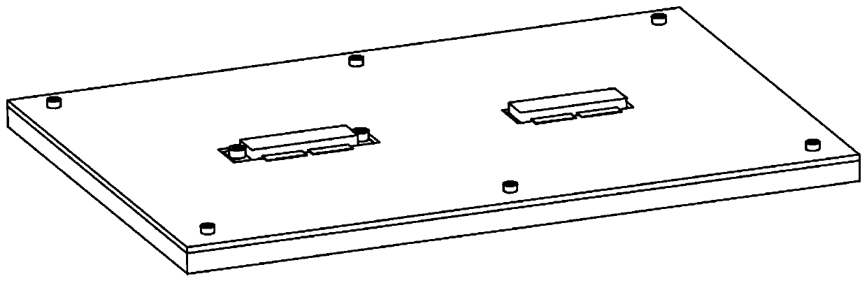 Mounting and fixing structure of an independently packaged radio frequency power amplifier chip