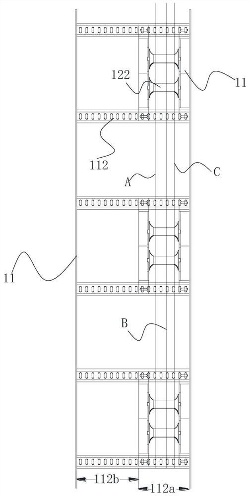 Auxiliary device for cable pulling and releasing, cable pulling and releasing device and method for cable pulling and releasing and bundling
