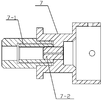 Micron-scale concentricity detector and detection method thereof