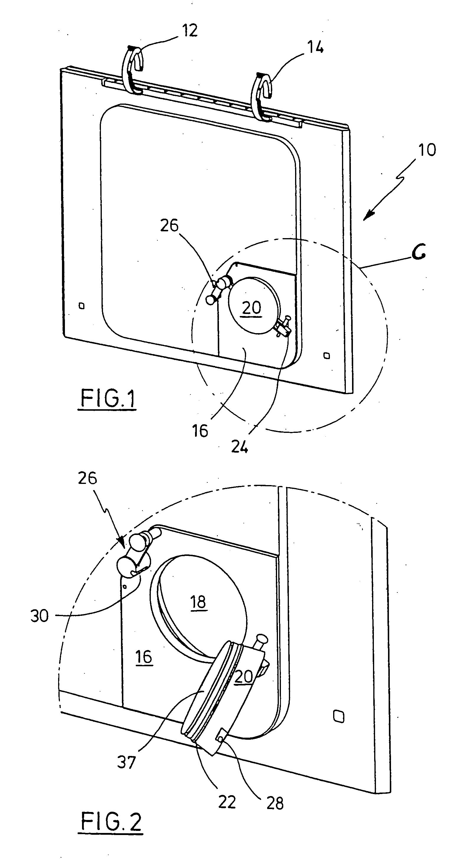 Transfer lock for a tabletting plant