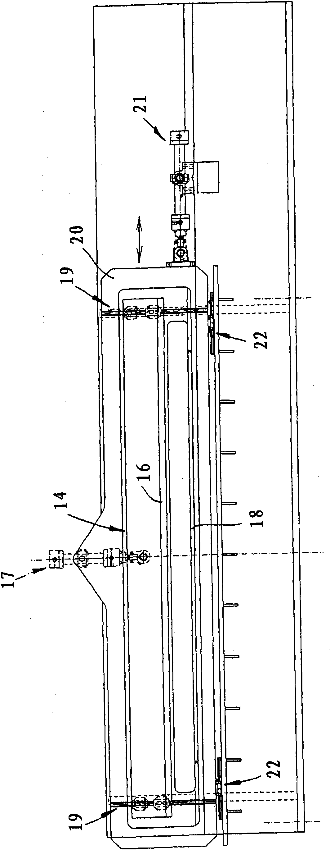 Method of and device for connecting metal bands