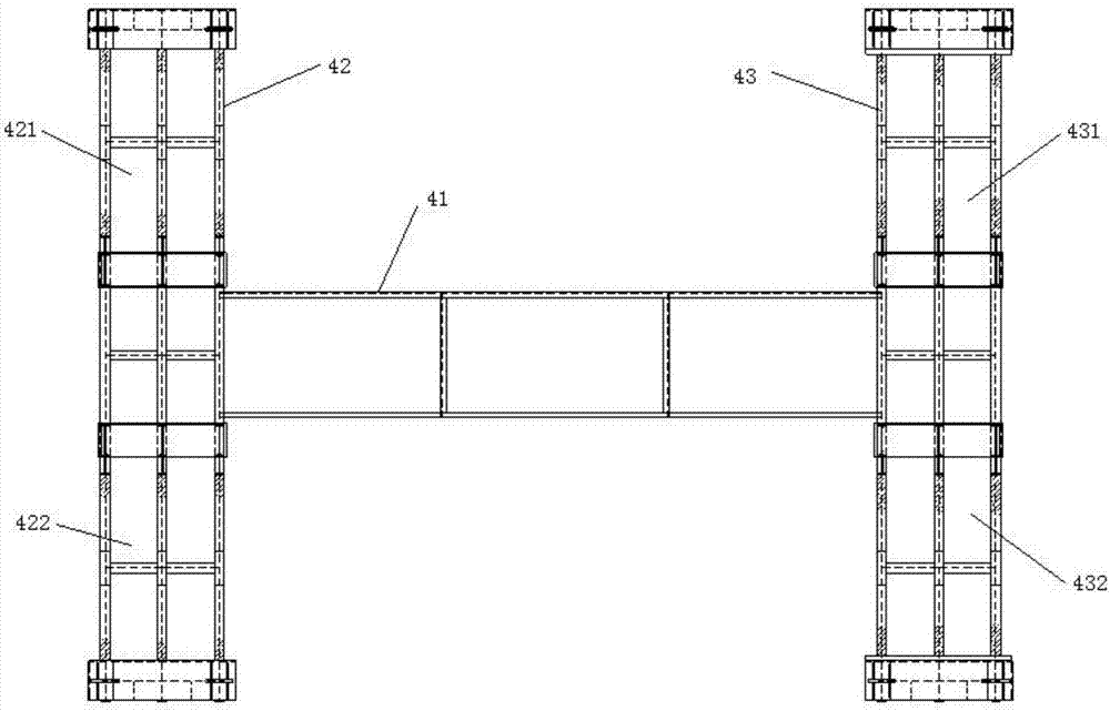 A hoisting device and method for moving a ship to the shore or in a dry dock