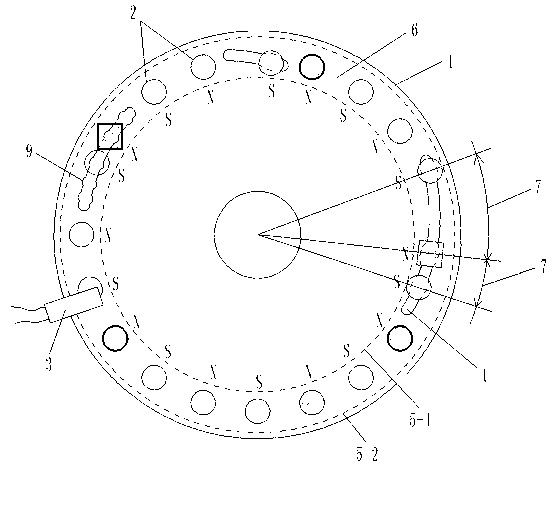 Power-assisted bicycle with sensor with flywheel provided with position/magnetic flux-adjustable magnetic blocks