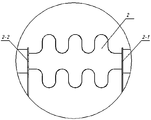 Connection structure of vacuum pipeline