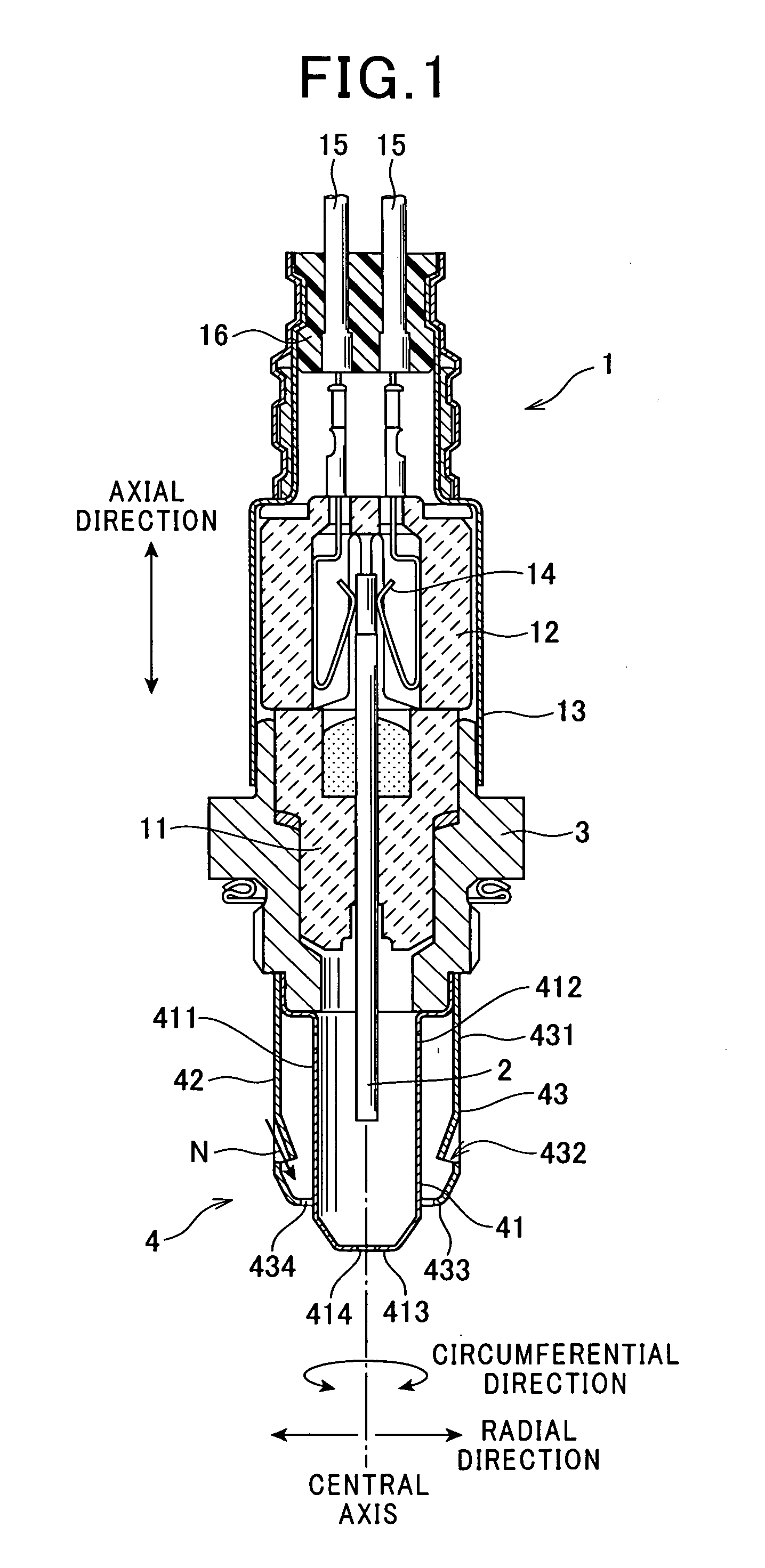Gas sensor provided with inner and outer covers for gas sensing element