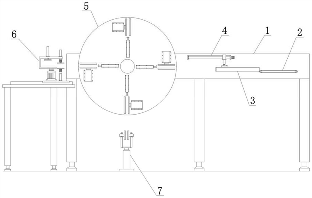 Apparatus and method for grinding the outer surface of a circuit board for a new energy vehicle