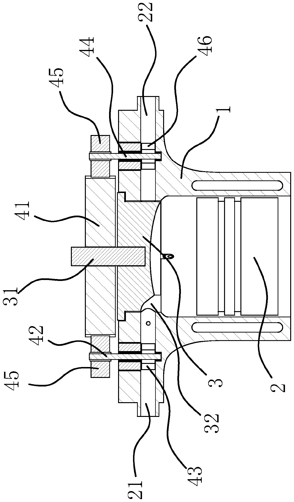 Fuel engine capable of interfering in air intake amount and exhaust efficiency
