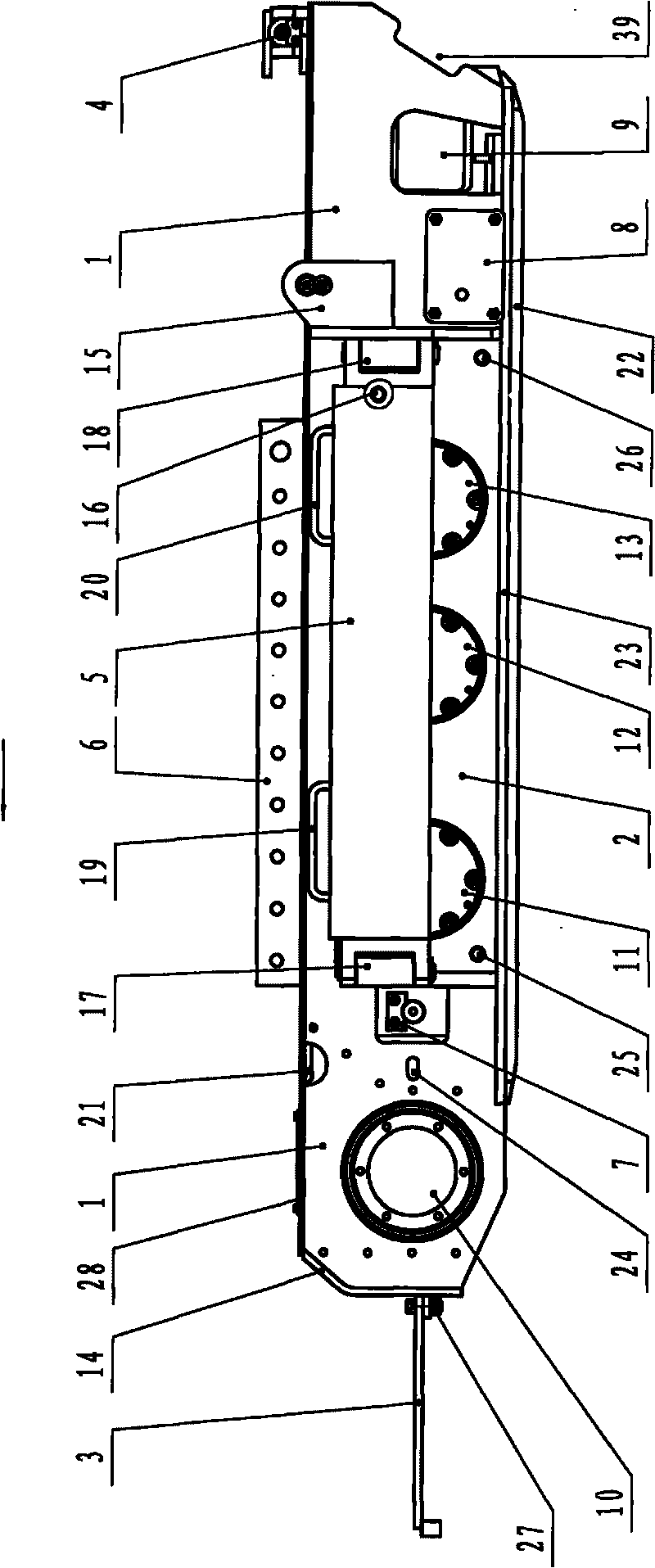 Oil tank-containing track frame of continuous miner