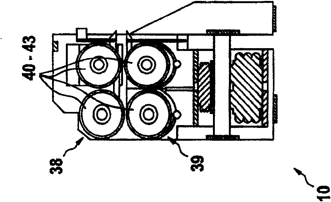 Device and method for pressing tobacco, ribs or the like