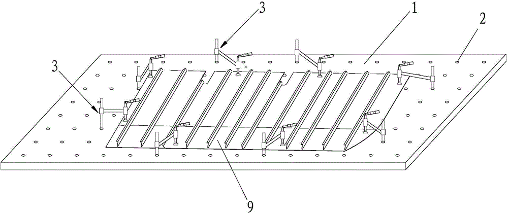 Ship hull part fixing device and method