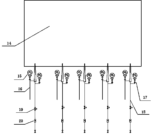 Multi-stage themolysis coupled denitration method using front flow field uniformizing device and device thereof