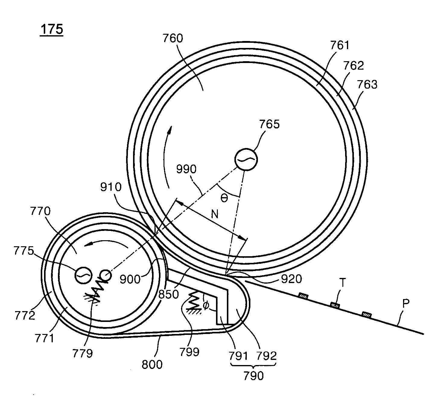 Fixing device including fixing belt