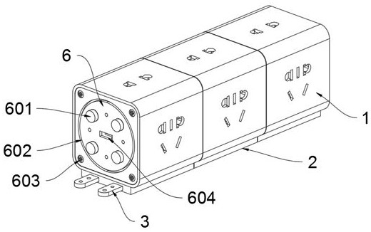 Automatic control socket capable of avoiding electric shock