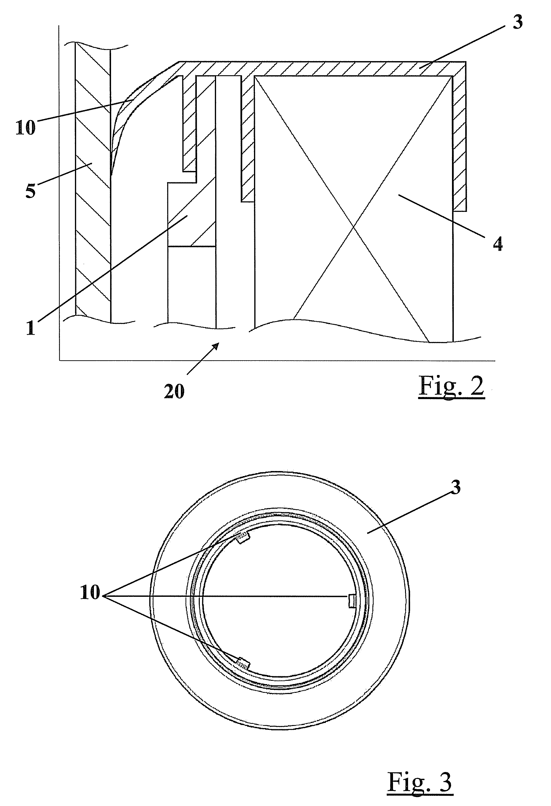 Fuel Filter and Filter Cartridge Allowing the Electrostatic Charges to be Drained Off