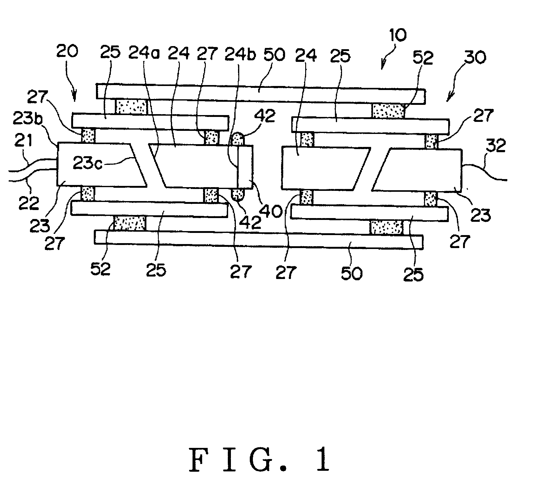 Optical filtering module and optical devices using such optical filtering module