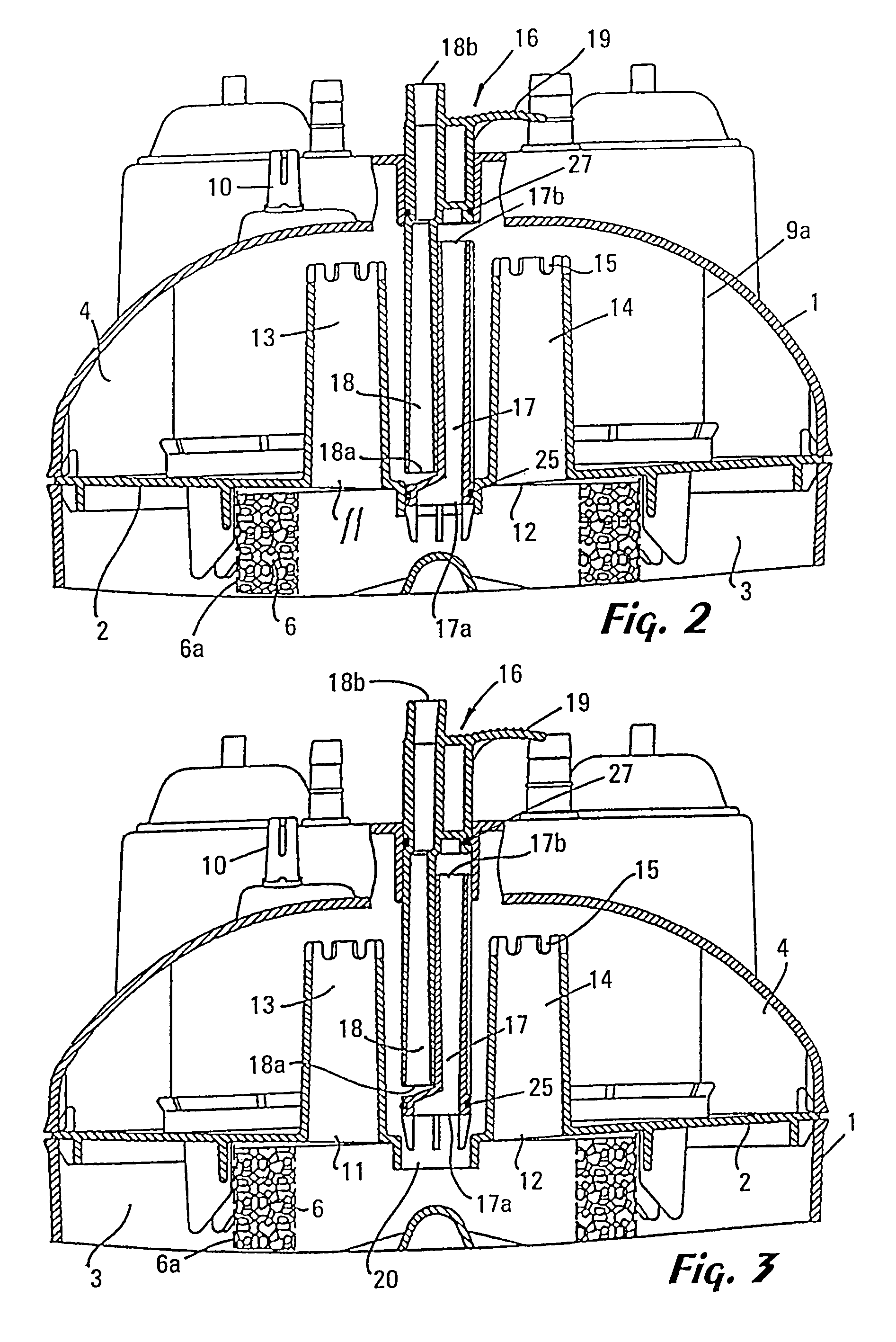 Combined device comprising a venous blood reservoir and a cordiotomy reservoir in an extracorporeal circuit