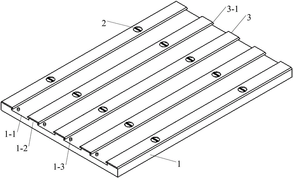 Auto-mounting tray for scattered or short-taped devices